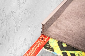    Korner Listwa  . 102